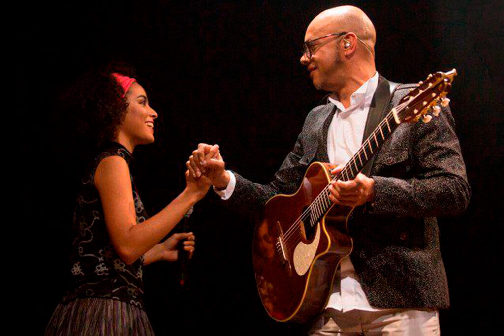 Laura Catarina canta Vander Lee em apresentação especial em Ouro Preto Laura Catarina canta Vander Lee em apresentação especial em Ouro Preto